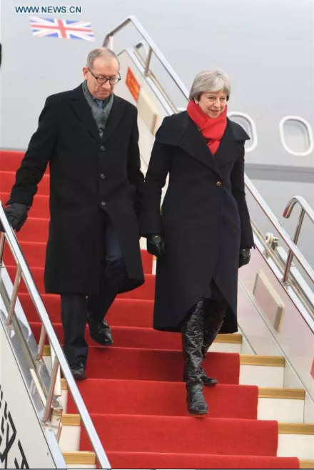 英国首相特雷莎今天上午抵达湖北武汉 图片来源:新华社